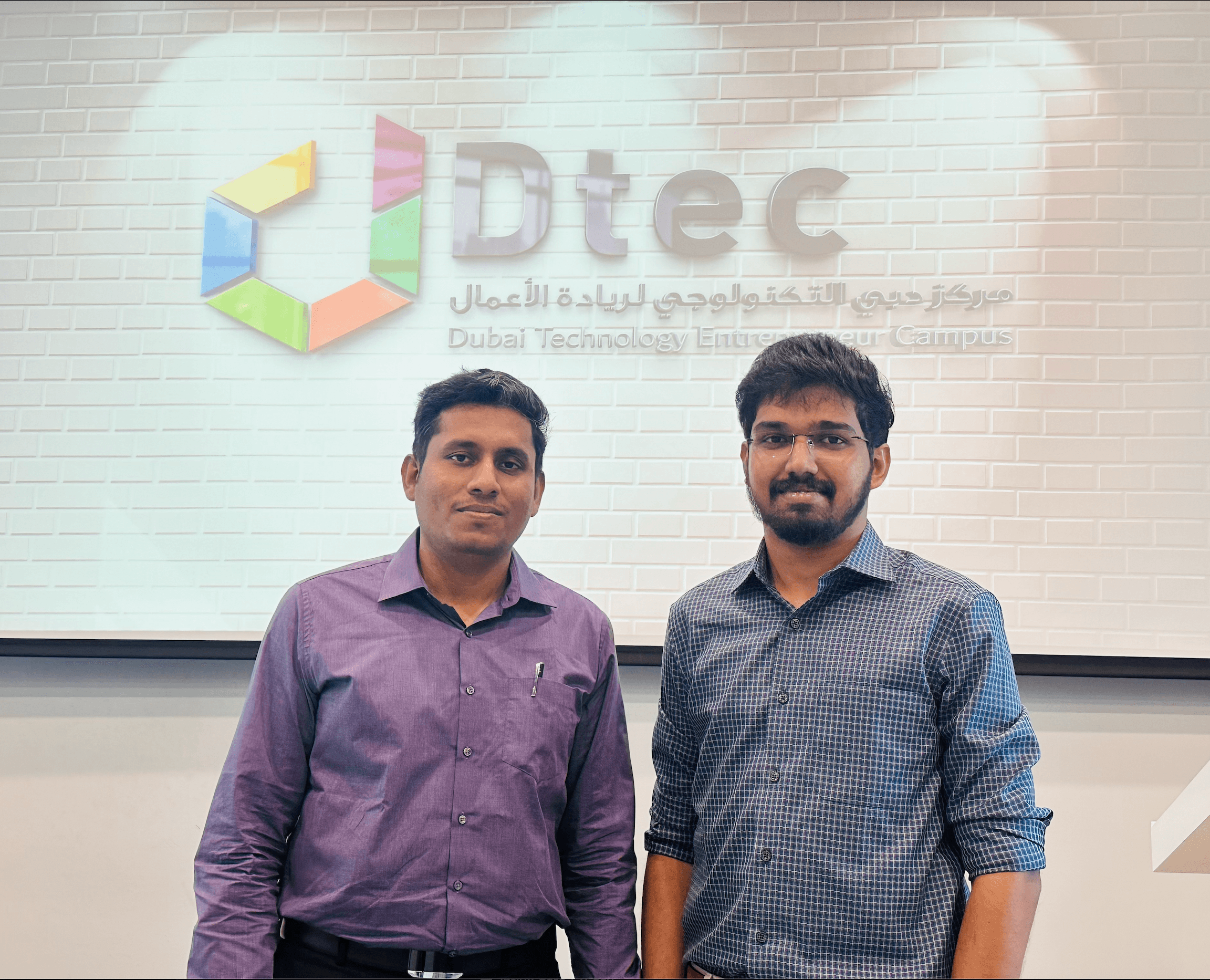 A technical discussion with students at DTEC, Sharjah